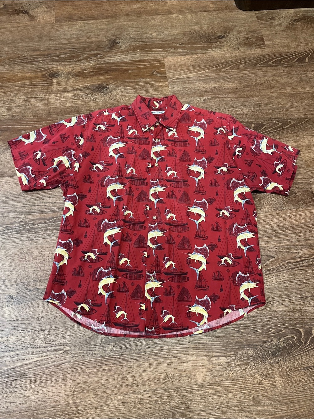 MEN LARGE SHIRT Short Sleeve Crossings Red with swordfish 1085